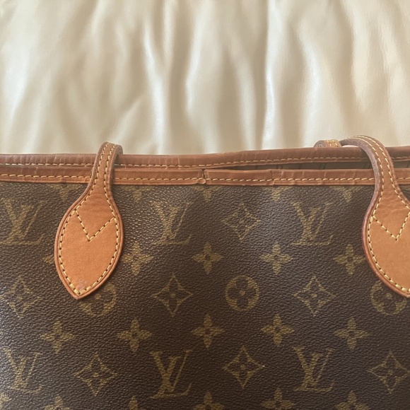 Louis Vuitton Neverfull MM - Picture 10 of 10